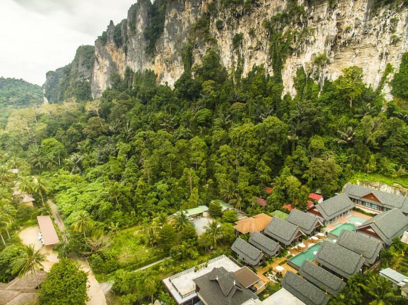The Scene Cliff View Villas By Swiss-Belhotel Krabi town Exterior foto